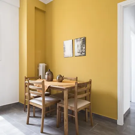Pedion Areos Park 4 Center 4 Apartment